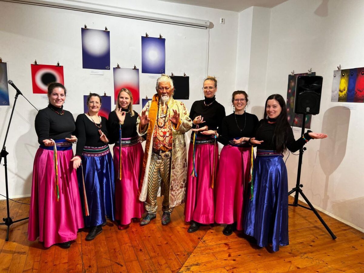 Khaita on Tibet Art Live in Prague